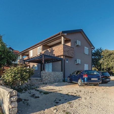 Nice Apartment In Mandre With Wifi Exteriör bild