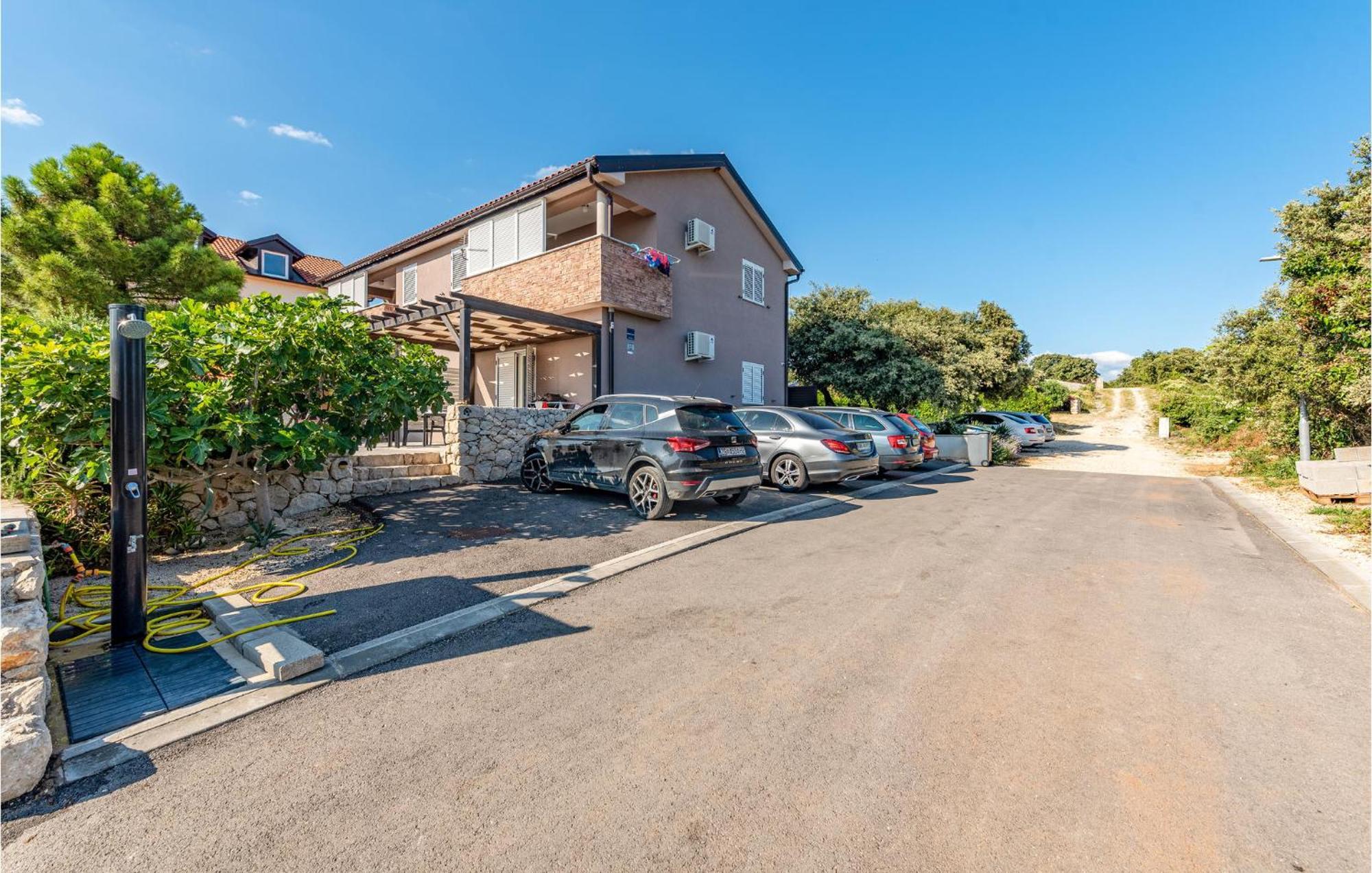 Nice Apartment In Mandre With Wifi Exteriör bild